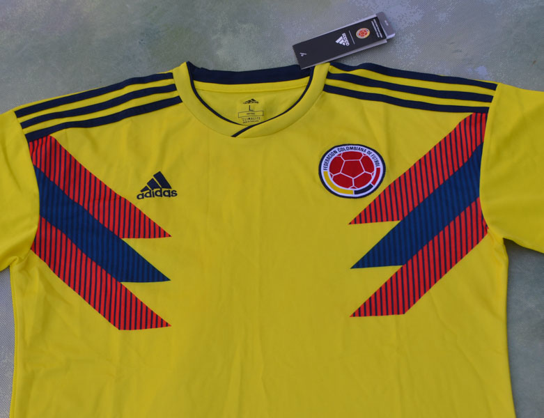 Adidas Colombia National Soccer Team 